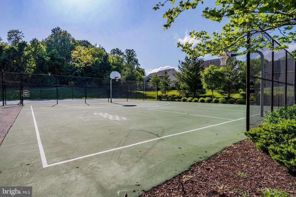 Photo of 2419 MACALLISTER LANE