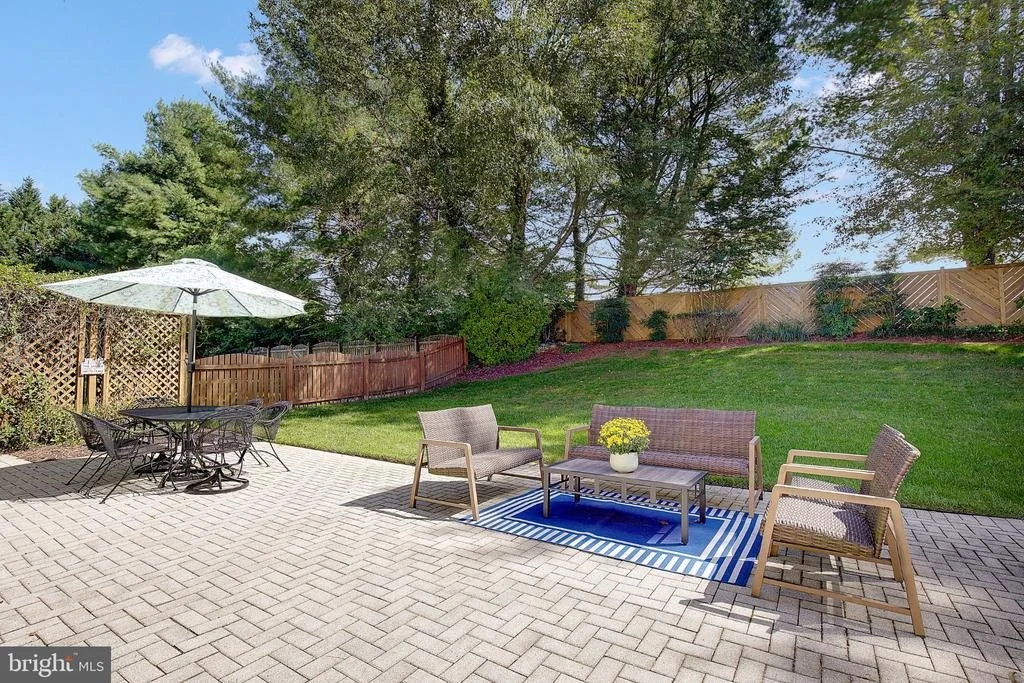 Photo of 2427 CHELMSFORD DRIVE