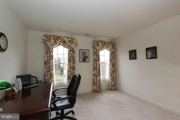 Photo of 4419 WINDING OAK DRIVE