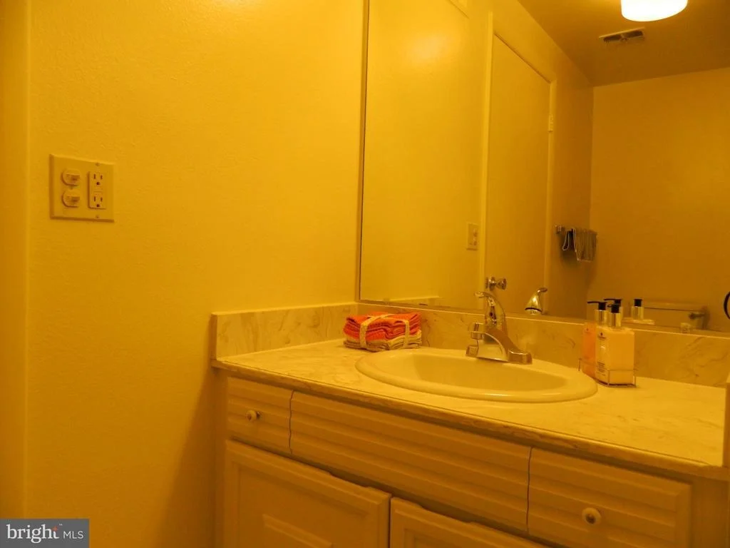 Photo of Unit 4807 at 15100 INTERLACHEN DRIVE