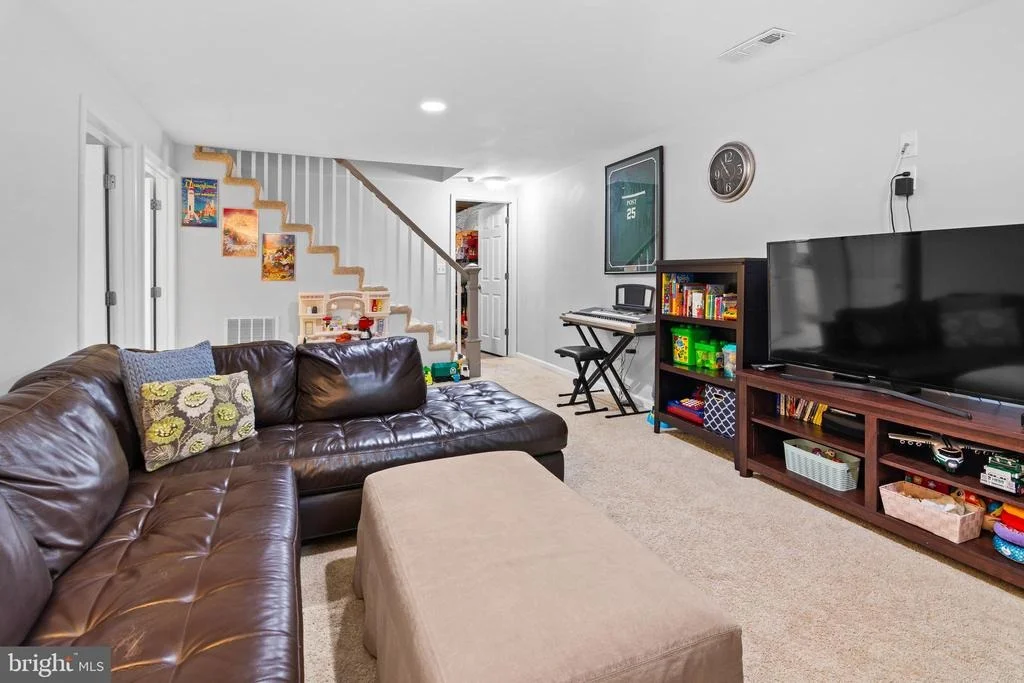 Photo of 1221 PLATEAU PLACE