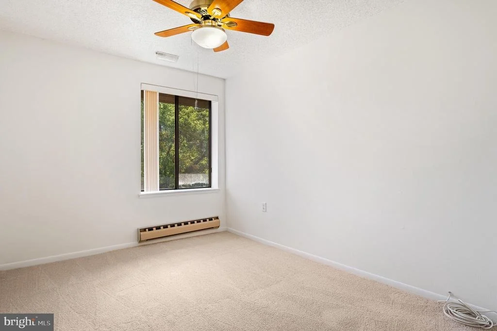 Photo of Unit 863E at 15301 PINE ORCHARD DRIVE