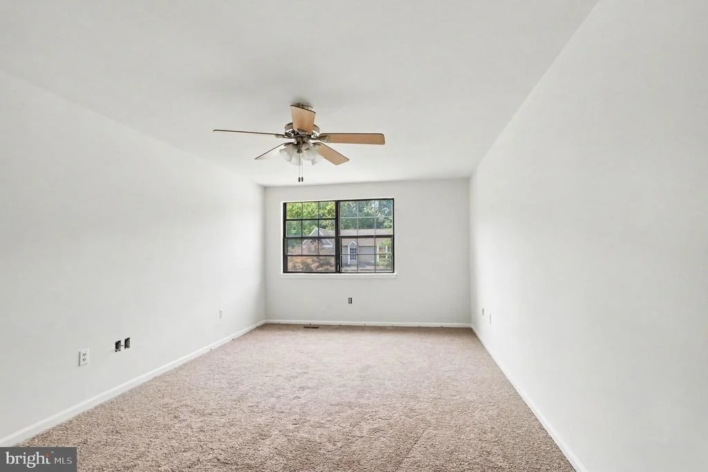 Photo of 737 FOX CHASE CIRCLE