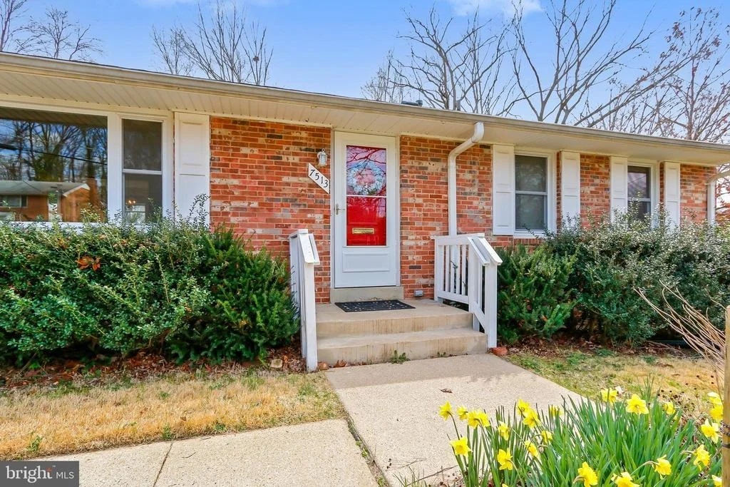 Photo of 7513 LONG PINE DRIVE