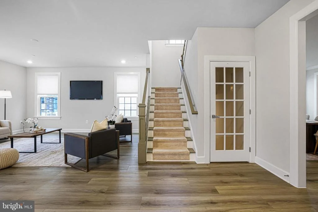 Photo of 7949 LAWNDALE CIRCLE