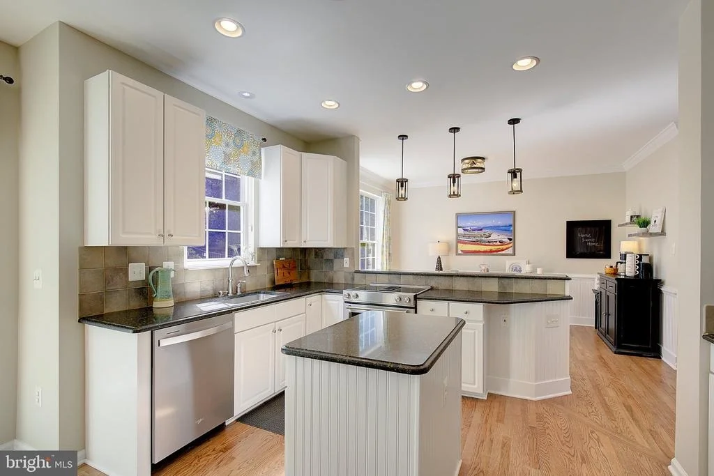 Photo of 2427 CHELMSFORD DRIVE