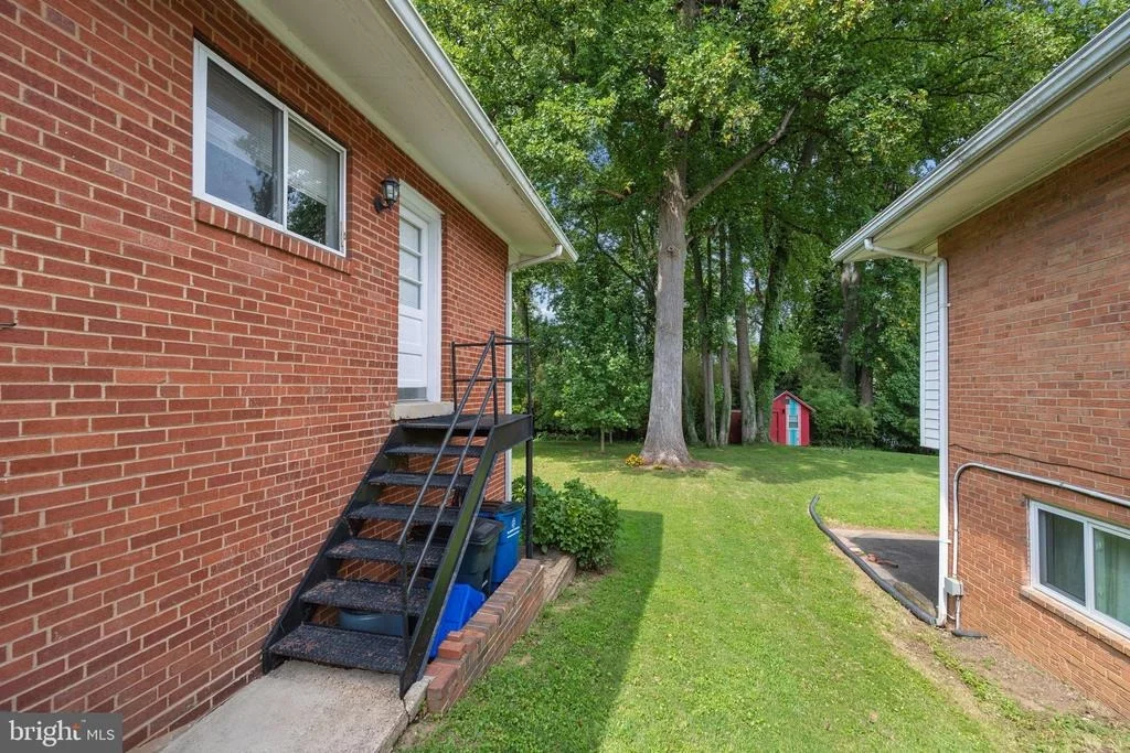 Photo of 11302 KENTON PLACE