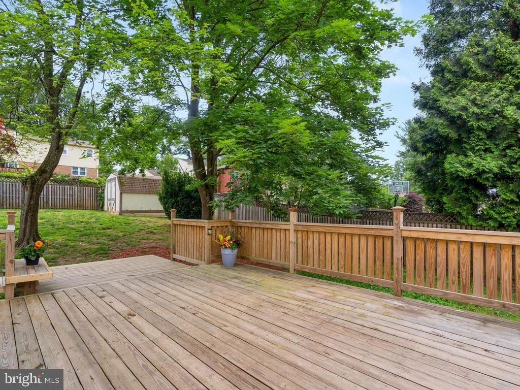 Photo of 15121 MIDDLEGATE ROAD