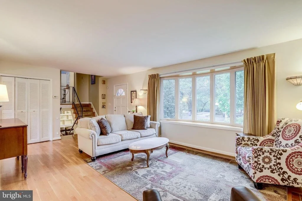 Photo of 3927 FOREST GROVE DRIVE