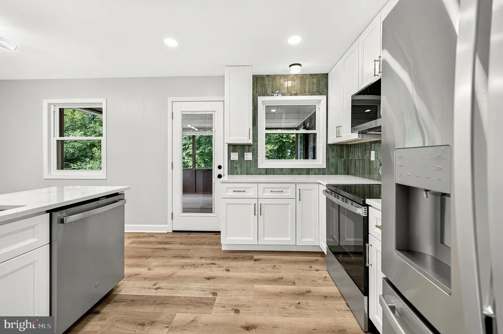 Photo of 4016 MAPLETON DRIVE