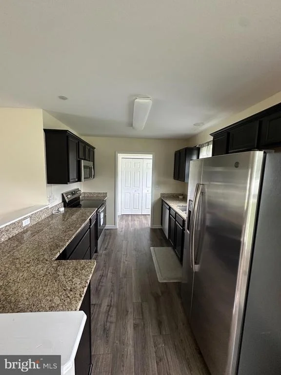 Photo of 403 CREEKSIDE TRAIL