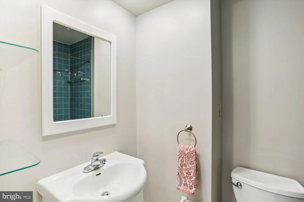 Photo of 816 OLIVE DRIVE