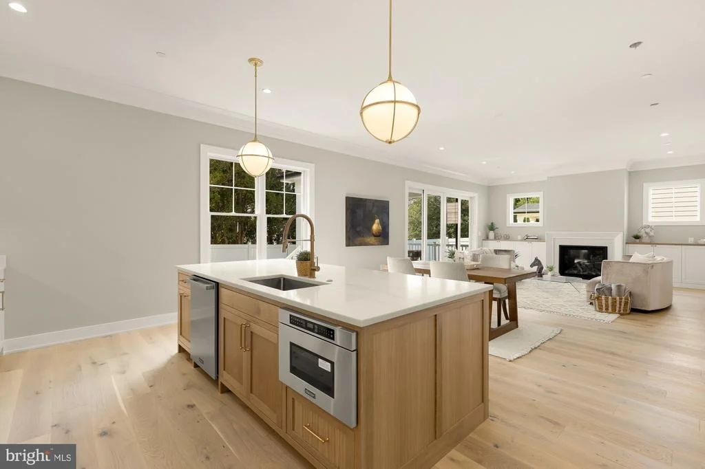 Photo of 9508 FOREST ROAD