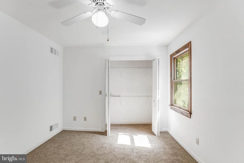 Photo of 28011 LINE ROAD