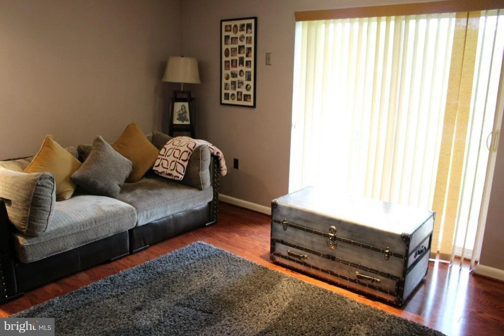 Photo of 1436 LONGHILL DRIVE
