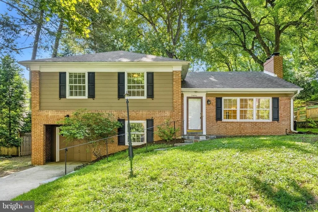 Photo of 3406 GLENMOOR DRIVE