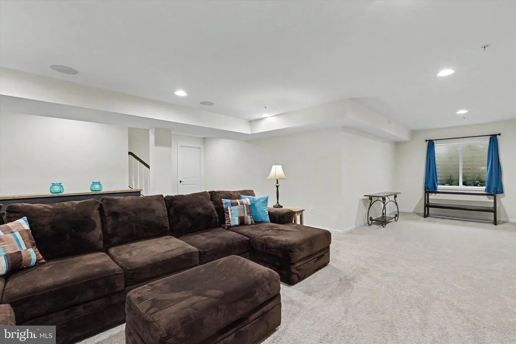 Photo of 314 GALLANT FOX DRIVE