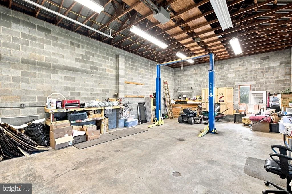 Photo of 21088 UNISON ROAD