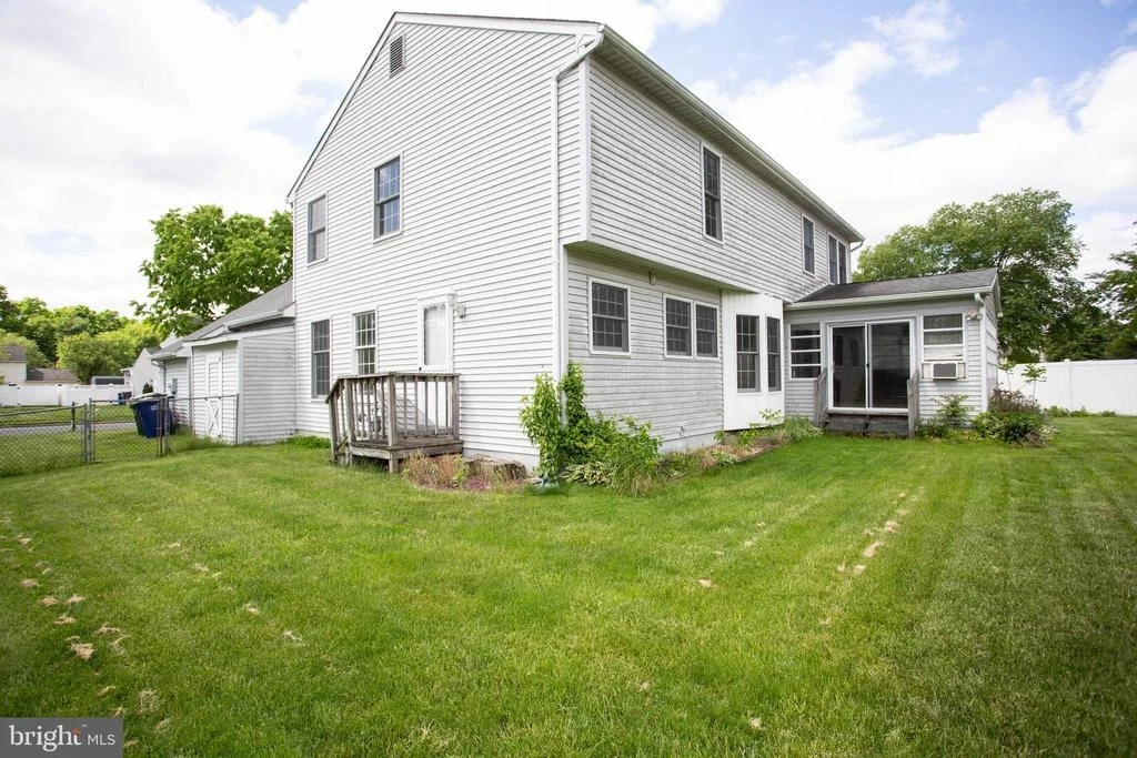 Photo of 143 RAMBLING ROAD