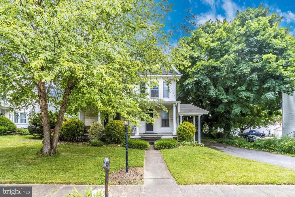 Photo of 415 MAIN STREET