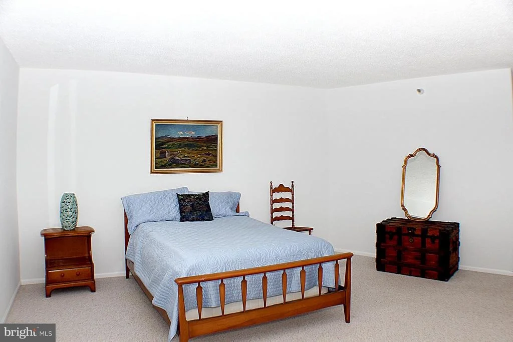 Photo of Unit 1218 at 15101 INTERLACHEN DRIVE