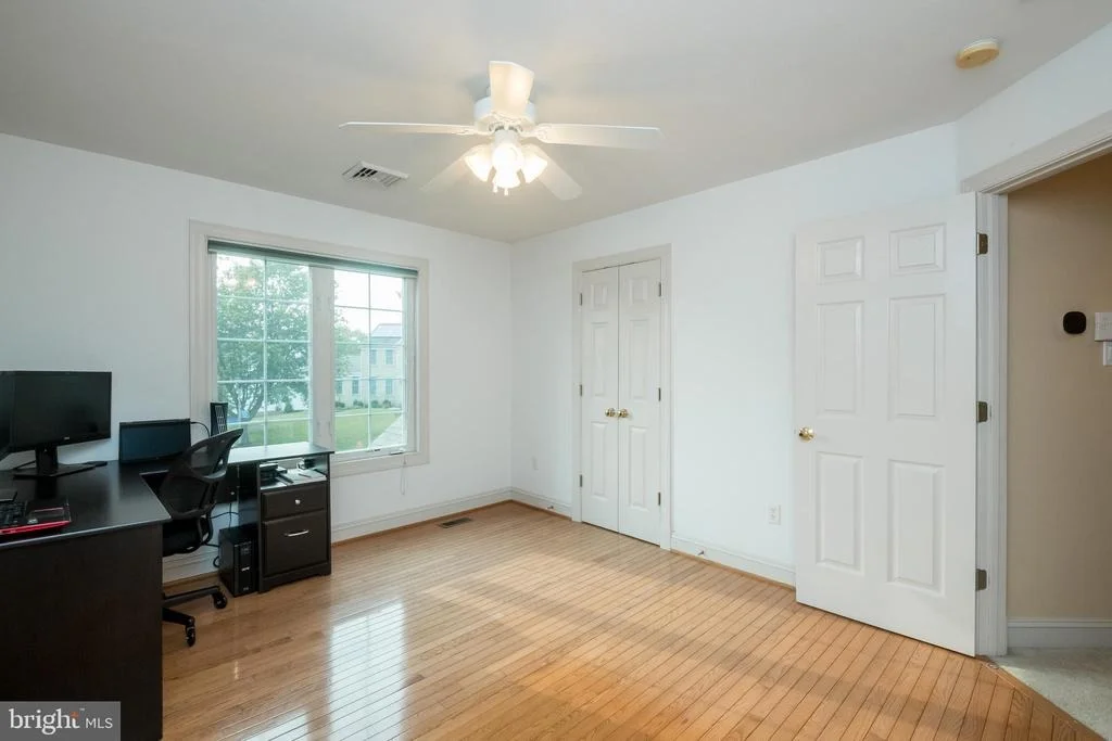 Photo of 5105 WELLINGHALL WAY