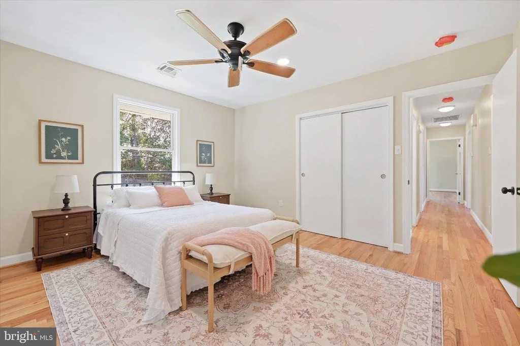 Photo of 403 W WILSON BOULEVARD