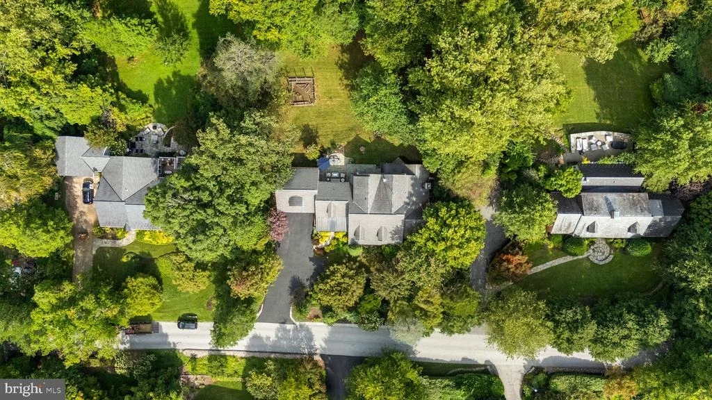 Photo of 6521 DARNALL ROAD
