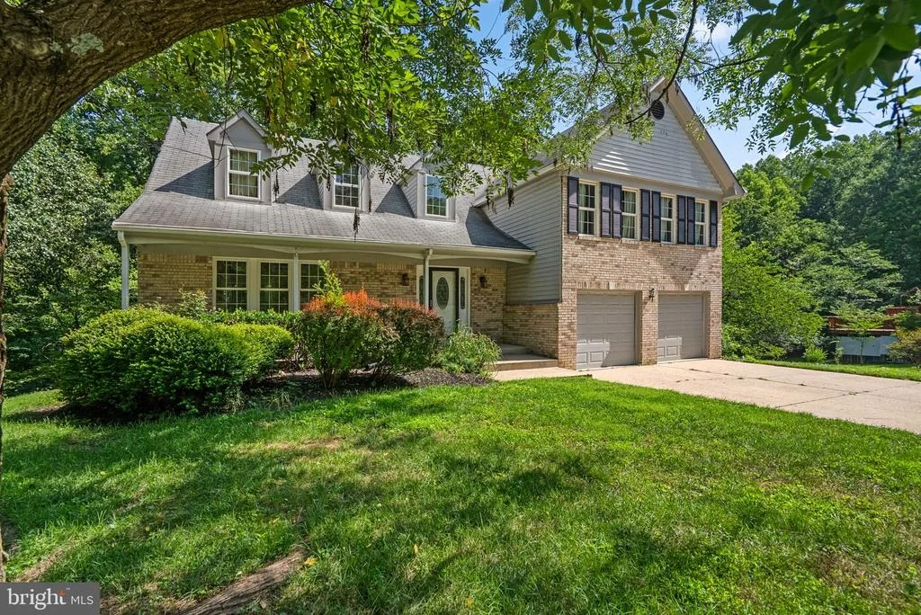 Photo of 13002 PINE COURT