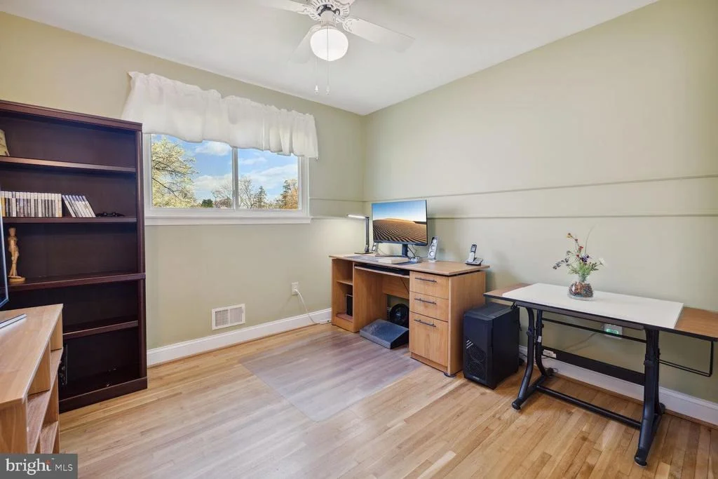 Photo of 4703 IRIS PLACE