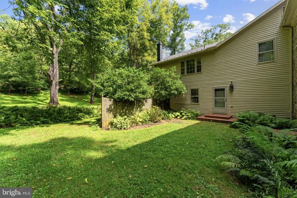 Photo of 39902 THOMAS MILL ROAD