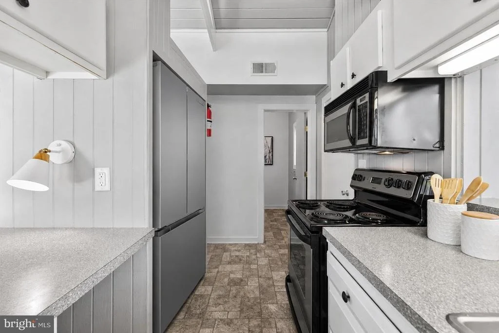 Photo of 39674 HERON ROAD