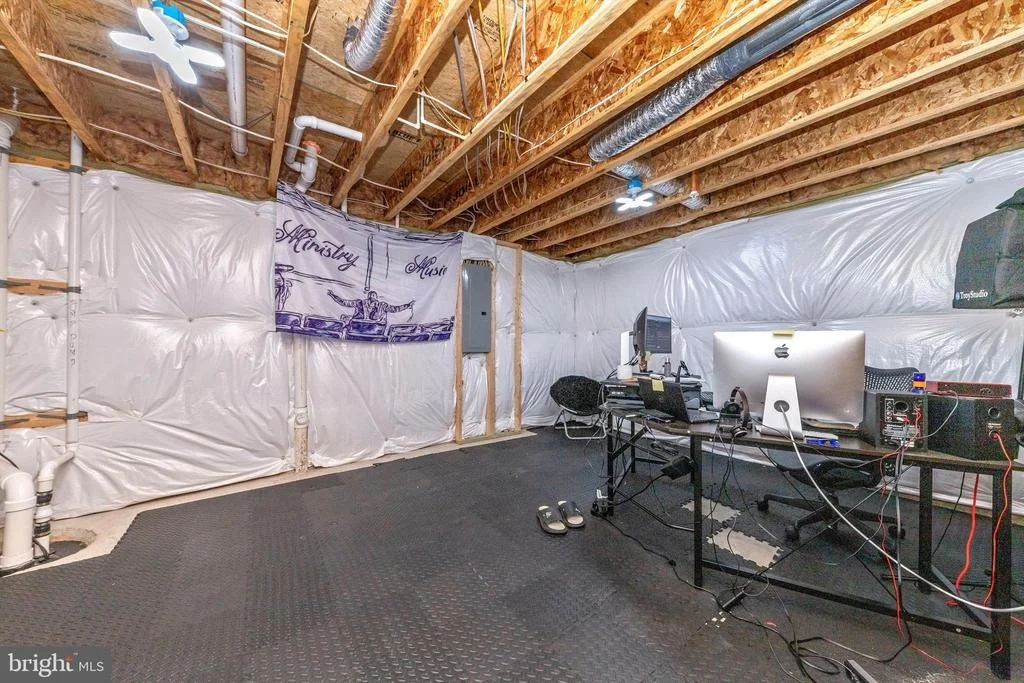 Photo of 1807 FAIRWAY LANE