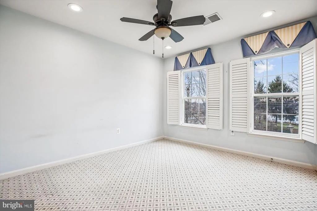 Photo of 14212 SCHAEFFER ROAD