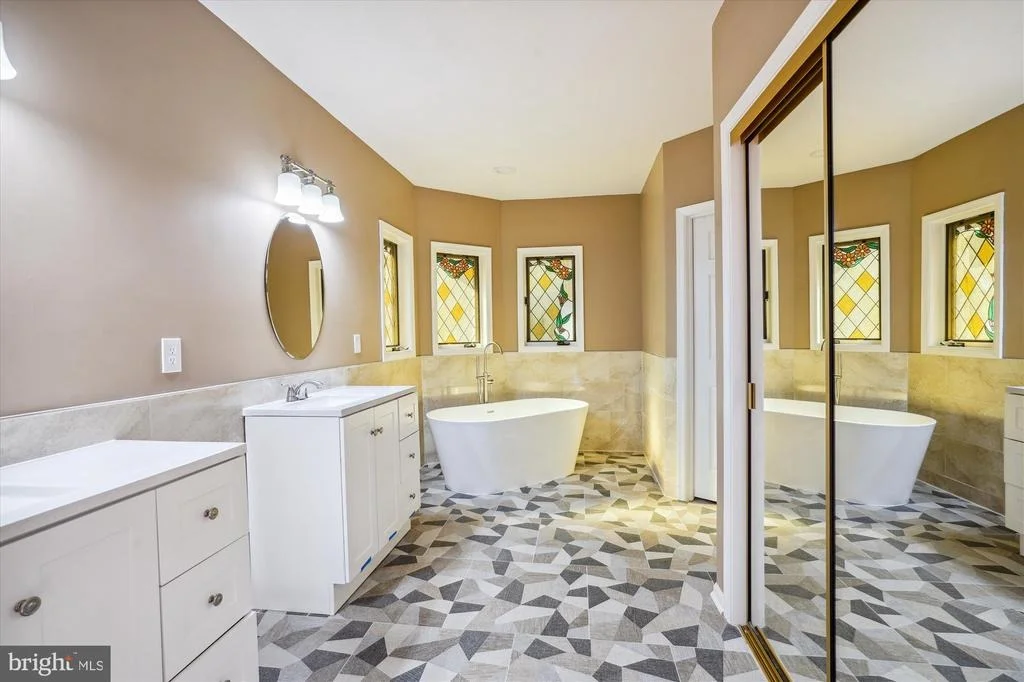 Photo of 18604 WILLOW OAK DRIVE