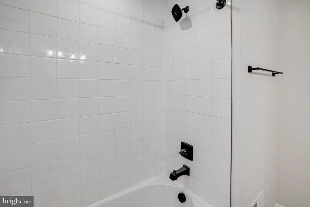 Photo of 611 CLOVER LANE