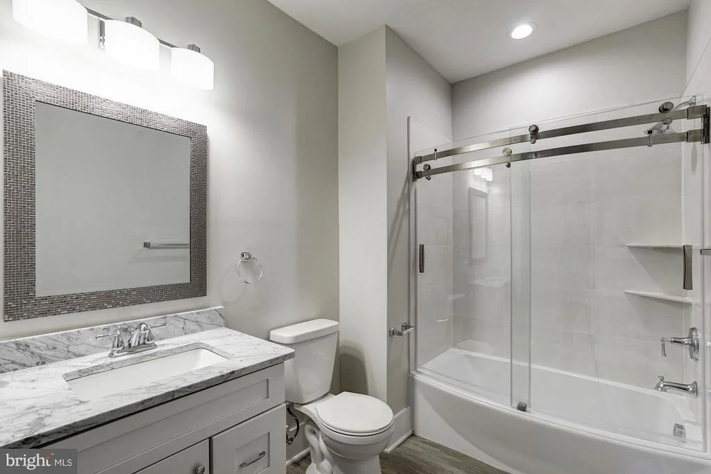 Photo of 2522 DREXEL STREET