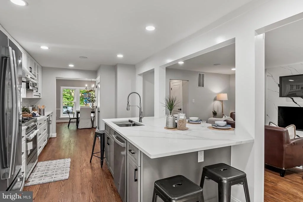 Photo of 13417 HATHAWAY DRIVE