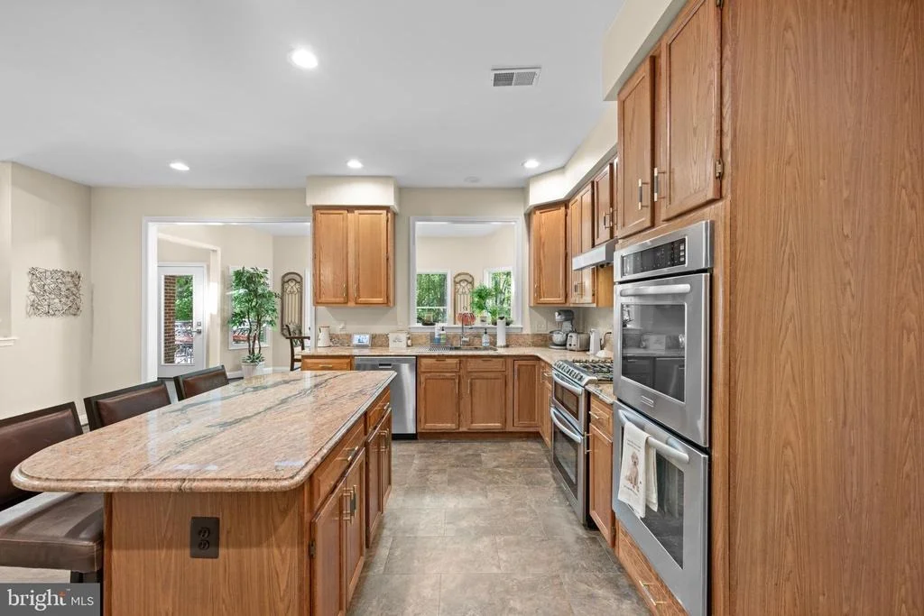 Photo of 7921 GOODHURST DRIVE