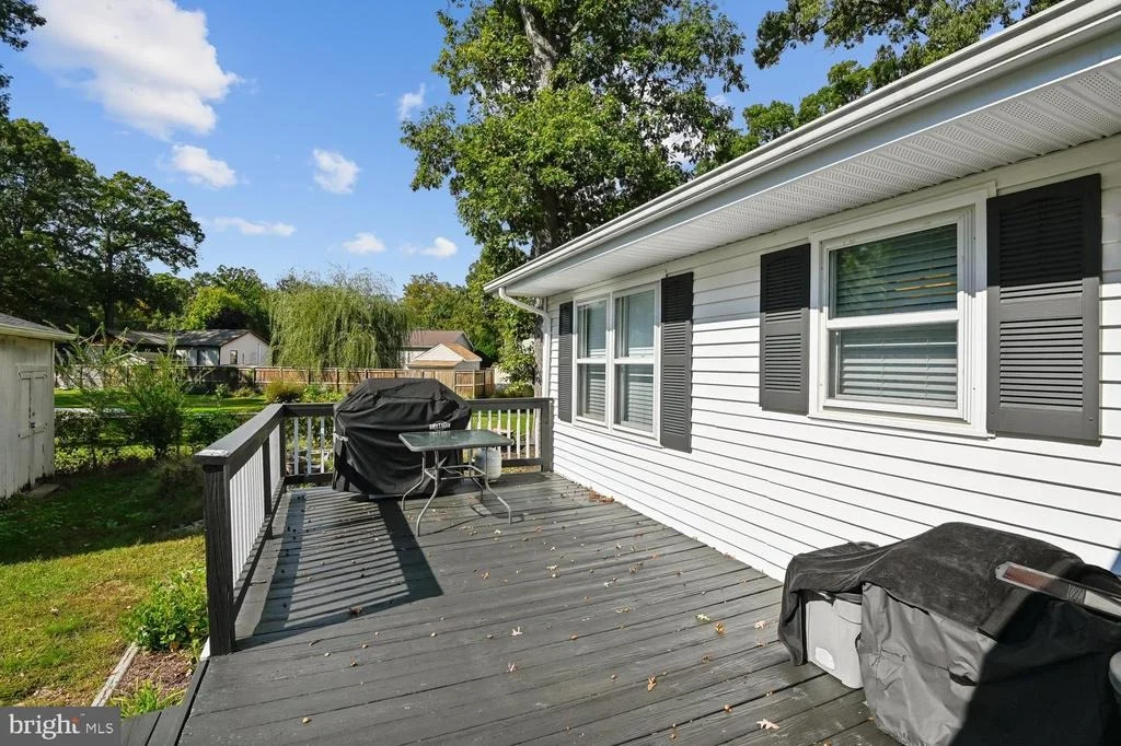 Photo of 4734 IDLEWILDE ROAD