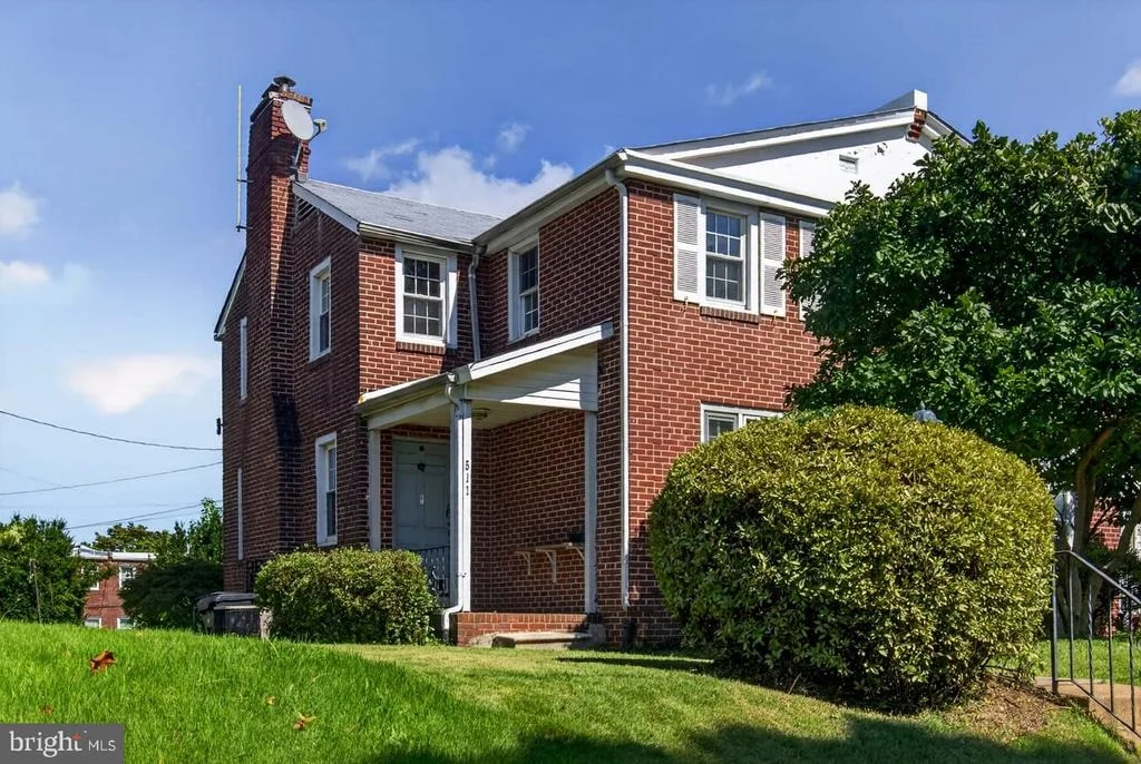 Photo of 511 BARRETT STREET