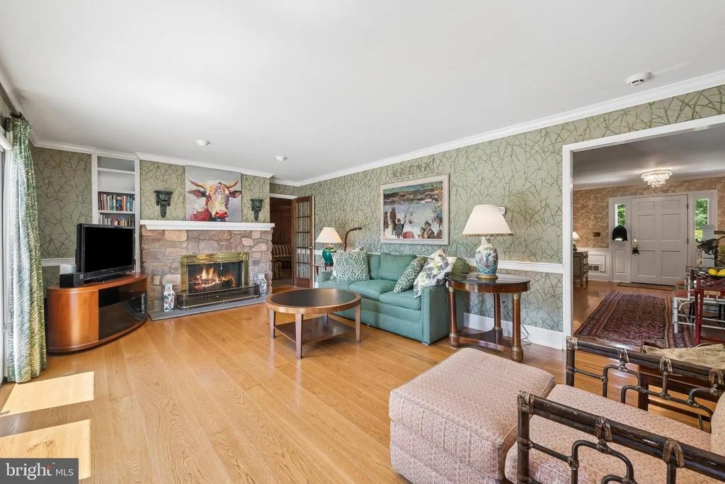 Photo of 24 MEADOW LANE