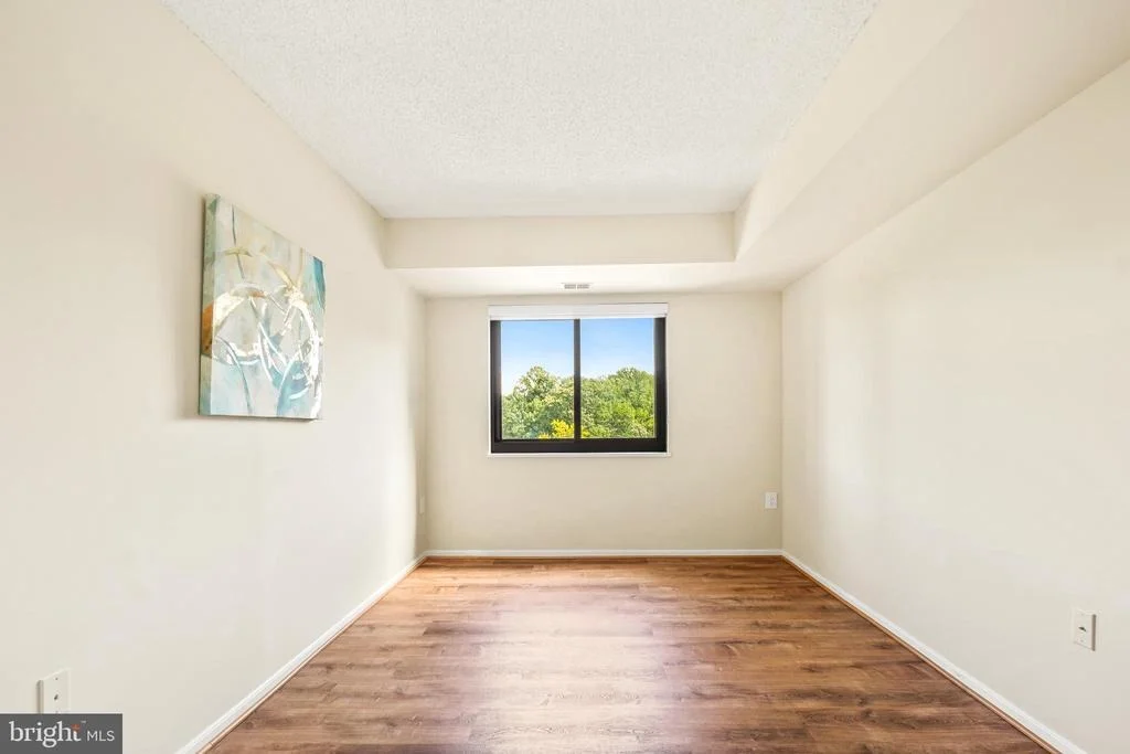 Photo of Unit 3621 at 15115 INTERLACHEN DRIVE