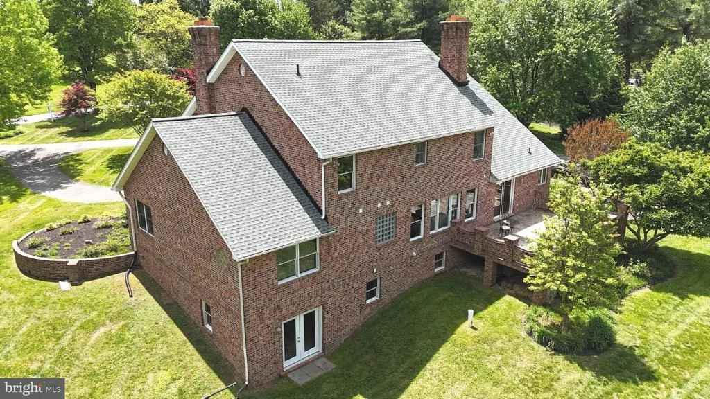 Photo of 18400 NEW CUT ROAD