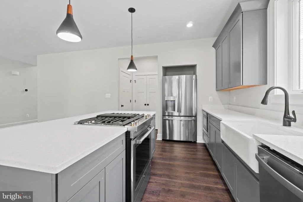 Photo of 4005 DARK HORSE WAY
