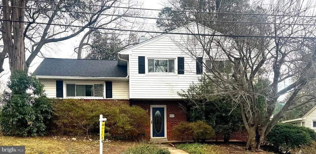 Photo of 8607 LANIER DRIVE