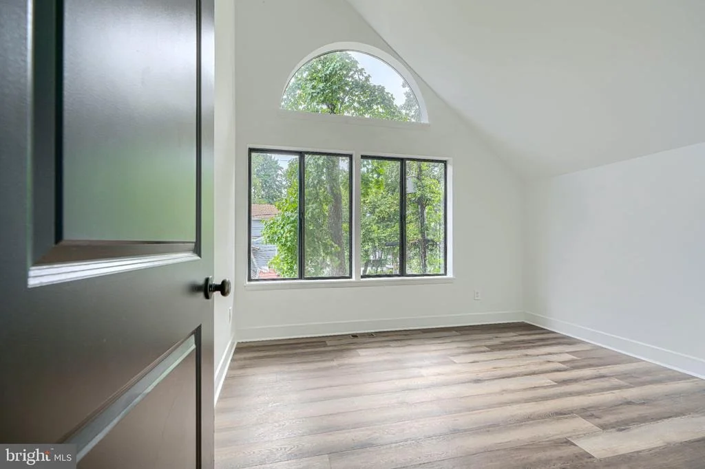 Photo of 1412 ELLIS ROAD
