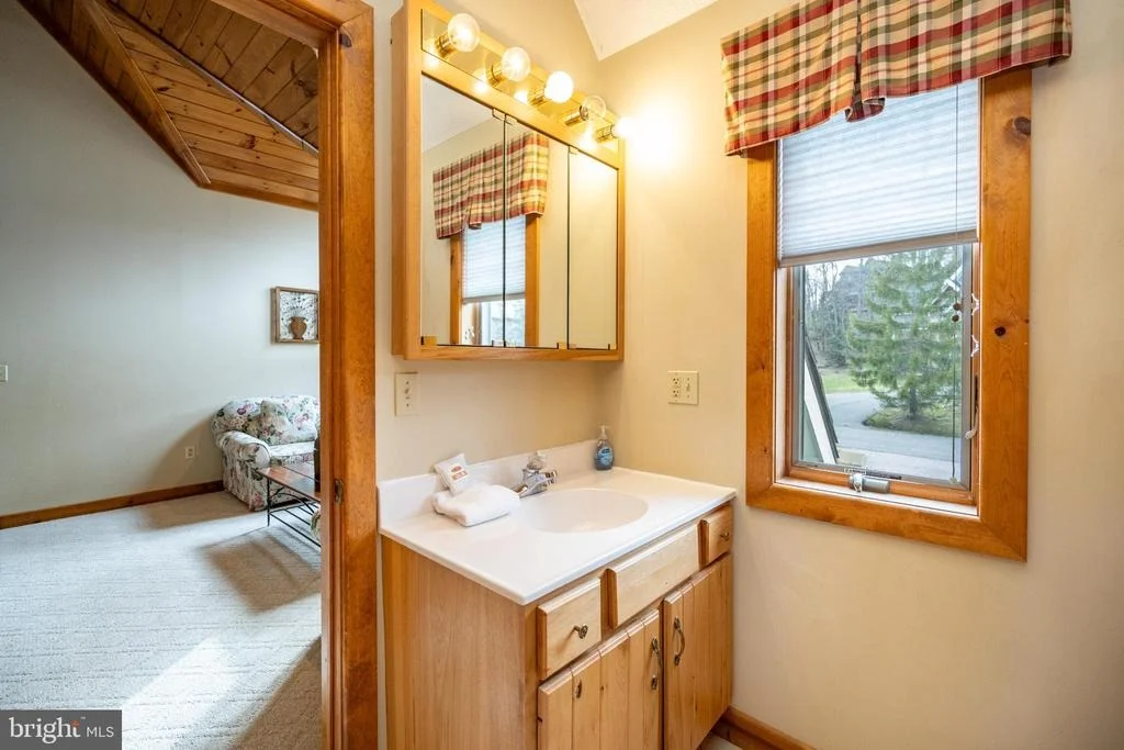 Photo of 110 HIGHLINE DRIVE