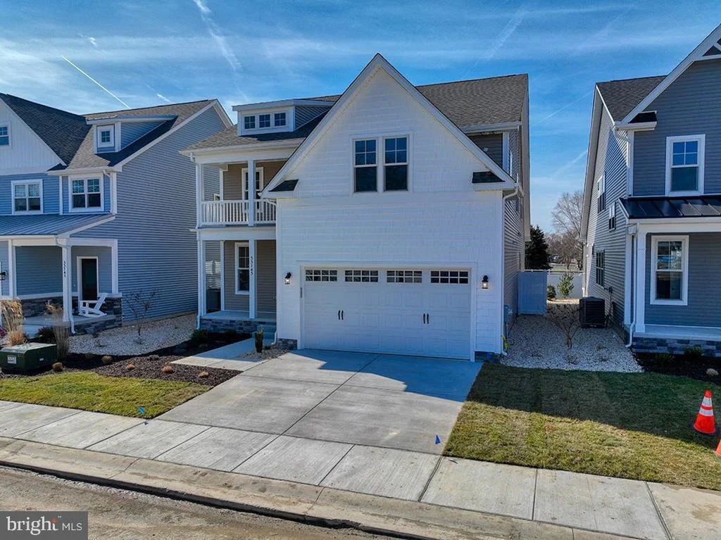 Photo of 33743 CATCHING COVE CT LOT 4