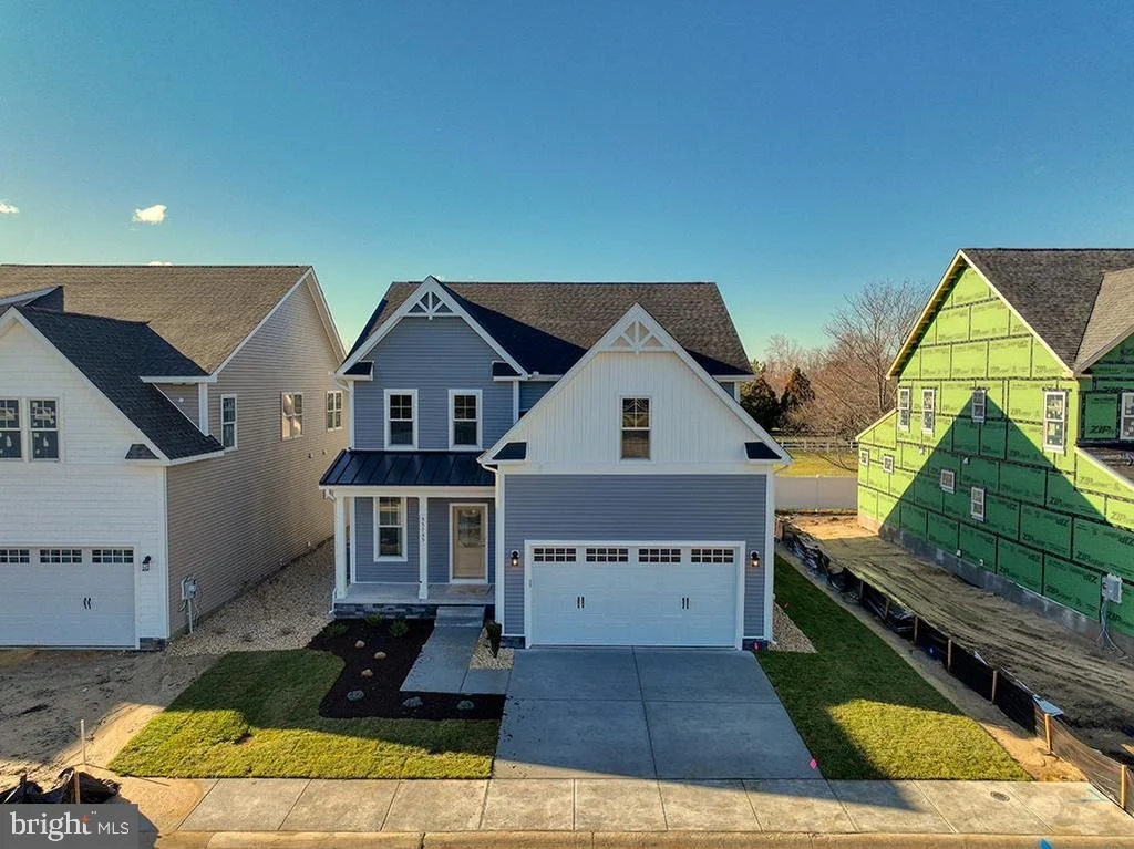 Photo of 33745 CATCHING COVE CT
